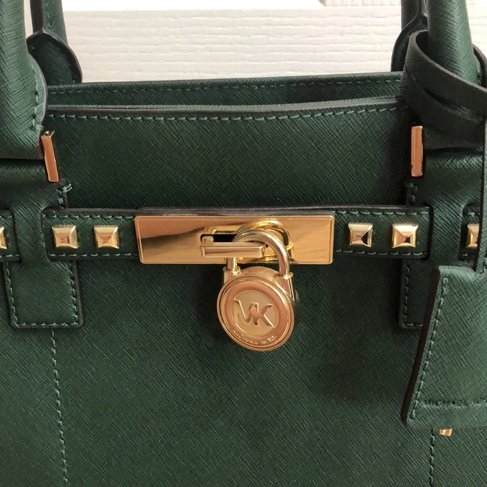 NWOT Green Michael Kors Tote with Shoulder Strap - Picture 3 of 9